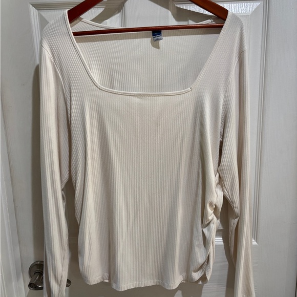 Old Navy Tops - Old Navy Cream Ribbed Long Sleeve Shirt